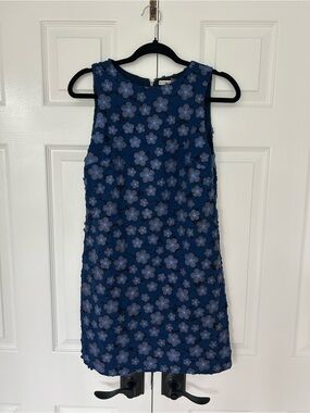 Alice + Olivia Blue Floral Embroidered Sleeveless Shift Dress